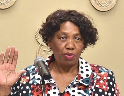 DBE set to decide on scrapping of October school holidays
