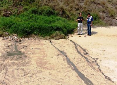 Water op Munro-strand ondersoek