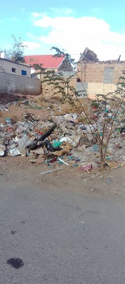 Uniestraat 'n probleem vir inwoners
