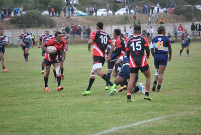 Barbarians wen derby in doodsnikke