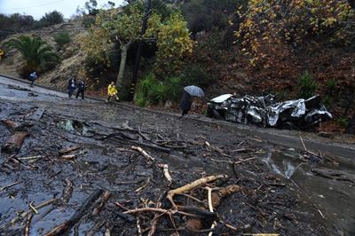 California mudslides: Death toll rises