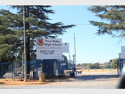 Grade 12 learners suspended for public sexual act on the West Rand