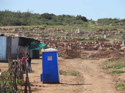 Toiletkwessie spoel oor na onrus