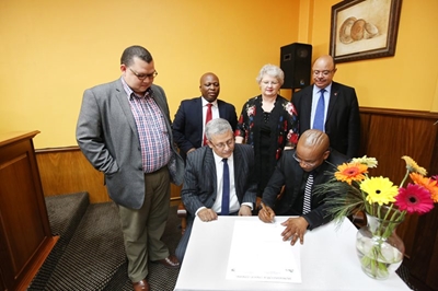 Council approves MOU with Stellenbosch University