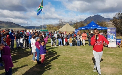 Groot makietie by 9de sportdag