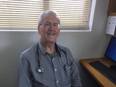 Dr. Percy van Wyk oorlede