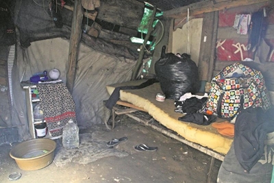 Two more arrested, still no weapons found