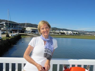 New opportunity: Become a tour guide