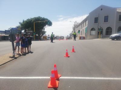 Atlete besig met die laaste deel van die Ironman 70.3