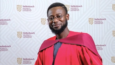 PhD graduate proposes using invasive trees for low-cost housing insulation