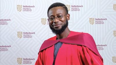 PhD graduate proposes using invasive trees for low-cost housing insulation