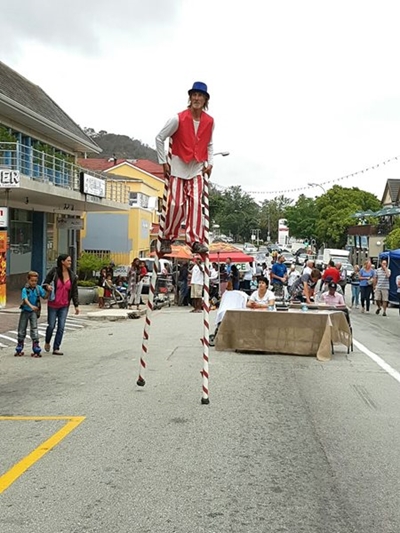 Lights Festival gathers a crowd
