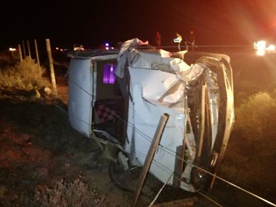 Bakkie rol op Calitzdorppad