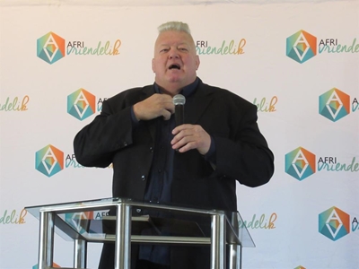 As jy in SA wil bly, doen iets, sê Wiese