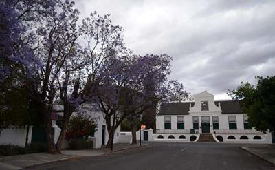 Welkome reën sak uit in Graaff-Reinet 