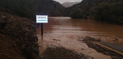 Meiringspoort steeds vir verkeer gesluit
