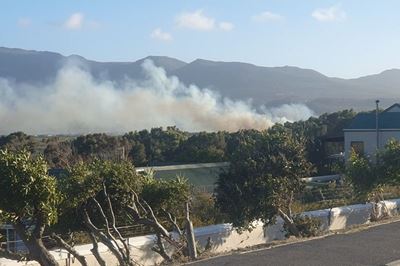 Fire at Table Mountain’s Redhill flares up again amid strong winds