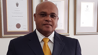 Advocate Lennit Max in George 