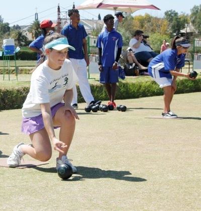 Oudtshoorn gasheer vir jeugrolbal