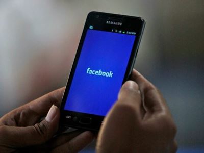 Scammers abused Facebook phone number search
