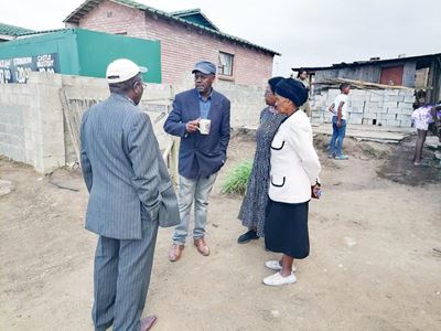 Grave dug in haste for burial after funeral parlour forgets