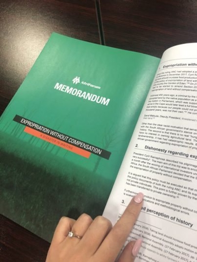 AfriForum plans to go abroad and warn ‘investors’ against land expropriation