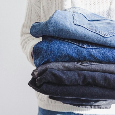 Donate gently-used clothes for single moms in need