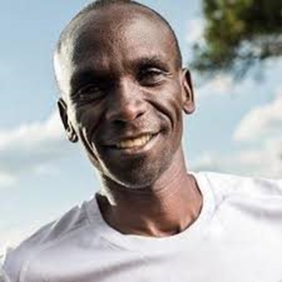 Kenya's Kipchoge, Colombian Ibarguen scoop IAAF awards