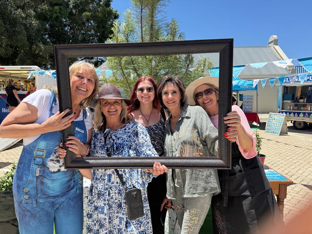 Art and craft at 'The Art of Christmas' Market at George Museum