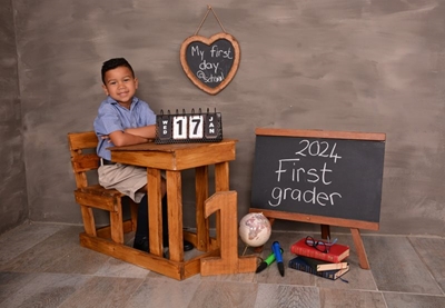 Schools, send us photographs of your Grade 1s