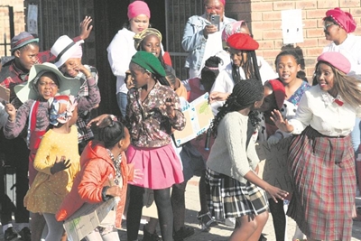 Doek power shines at Women's Day bash
