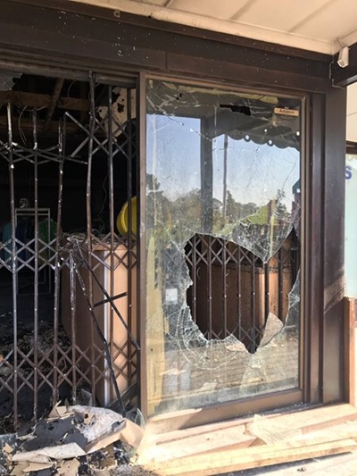 Golf pro shop damaged in fire