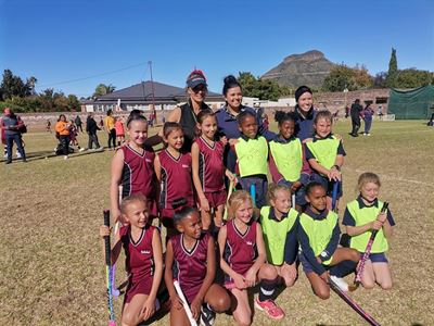 Laer Volkskool meet kragte teen Aliwal-Noord