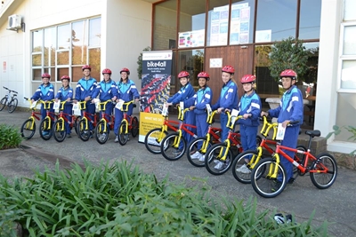 Laerskool Volschenk kry 12 fietse