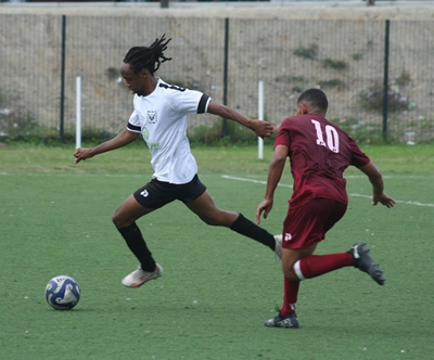 Black Cats roar to victory over Smuts United with a 3 - 1 win