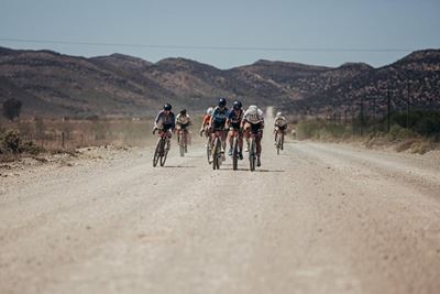 Beers and Dubau-Prevot lead as Nedbank Gravel Burn heads to Blaauwater