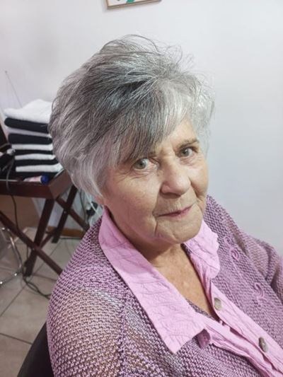 Hofmeyr groet 'n kosbare vrou
