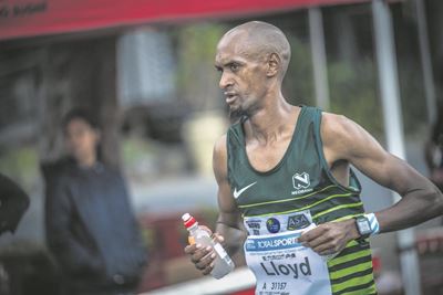 Langasem Lloyd, 'n marathon se baas