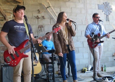 Pump-Palooza festival in Nieu-Bethesda