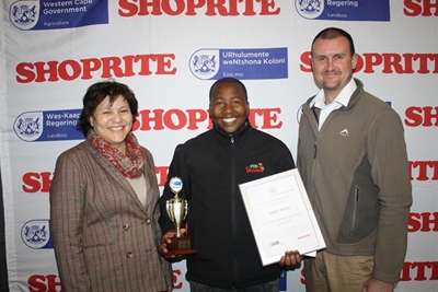 Isaac Ntoto Tuinroete se topplaaswerker
