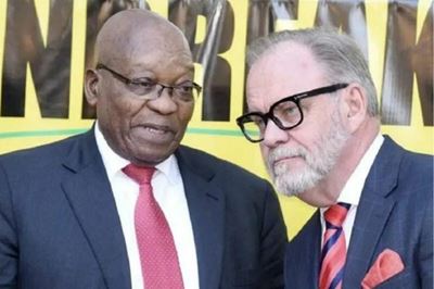 Niehaus claims Ramaphosa rented a ‘crowd of thugs’ and paid them in food to ‘attack’ him