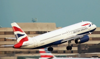 Comair working to secure funding to return to normal flight schedule