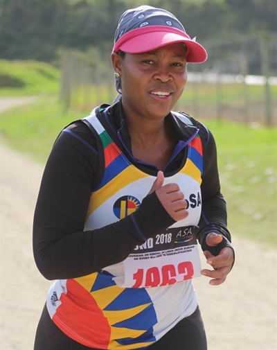 Athletes enjoy new race route in Hoekwil