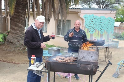Besoekers, braai en Koffiehuis is Welverdiend
