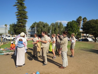 Volunteers do their bit for Madiba