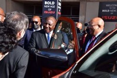 President Ramaphosa commends Isuzu’s contribution to economy