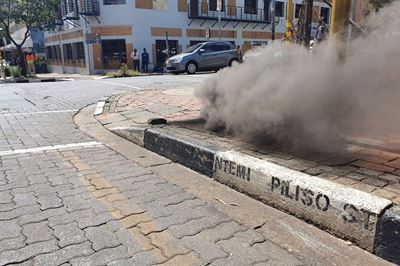 Smoke billowing from Joburg CBD manholes as underground fire rages