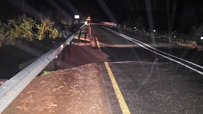 Many roads in the Klein-Karoo are closed due to damage caused by flooding and rockfalls