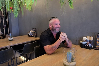 The man who delivers laughs, one pizza at a time