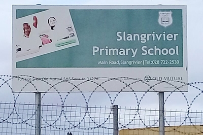 Skoolbeheerliggaam glo ontbind